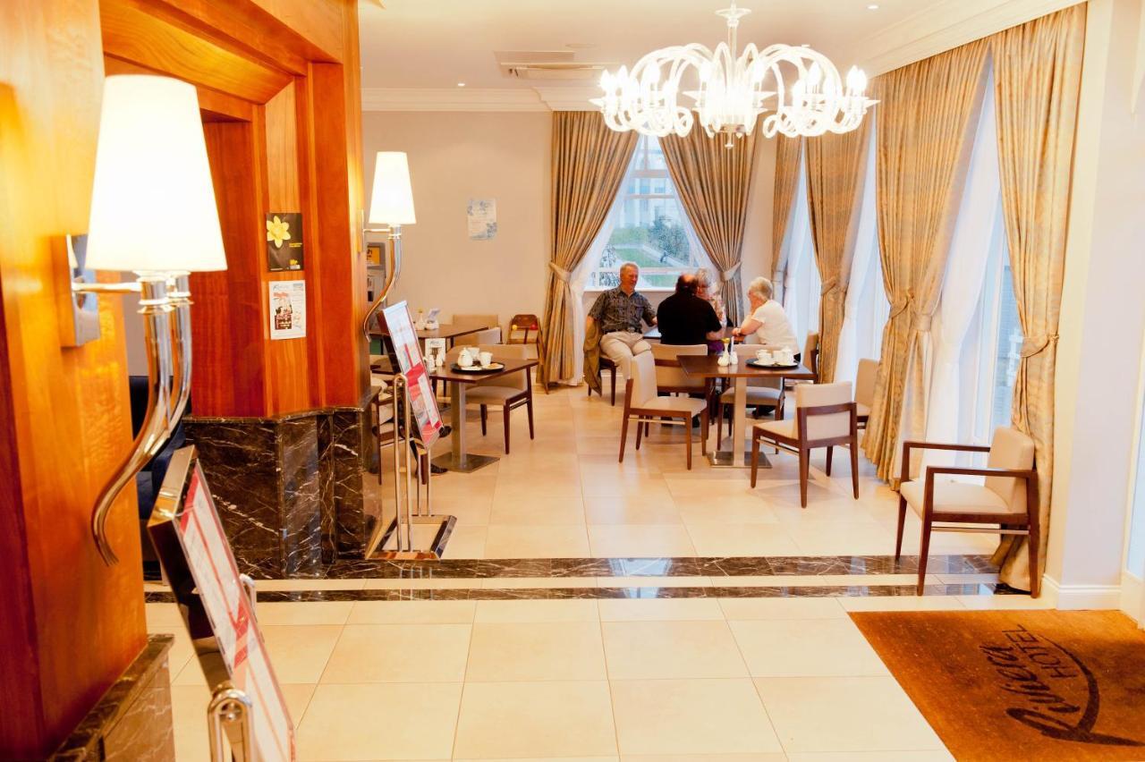 וויימות' Riviera Hotel מראה חיצוני תמונה